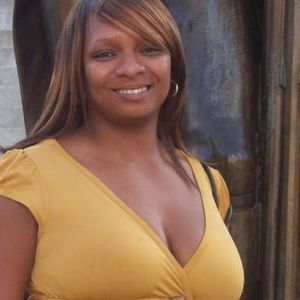 Meet your Posher, Carolyn